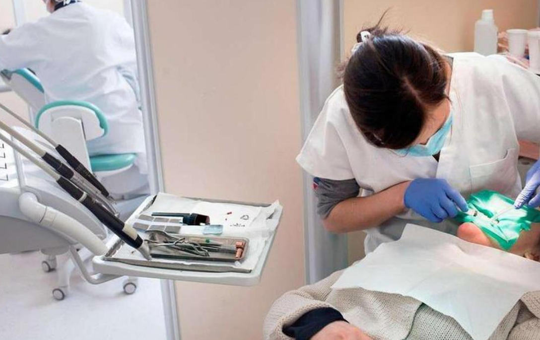 Escroquerie à la CPAM : des dentistes et un comptable auraient détourné plus de 2 millions d’euros 2 Escroquerie à la CPAM : des dentistes et un comptable auraient détourné plus de 2 millions d’euros Capture decran 2025 10 01 143344
