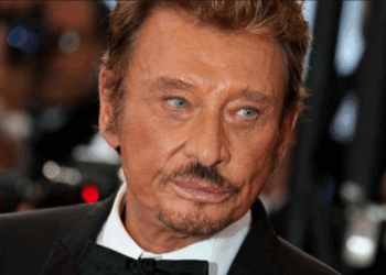 Ce vinyle très recherché de Johnny Hallyday sorti en 1966 se revend aujourd’hui jusqu’à…