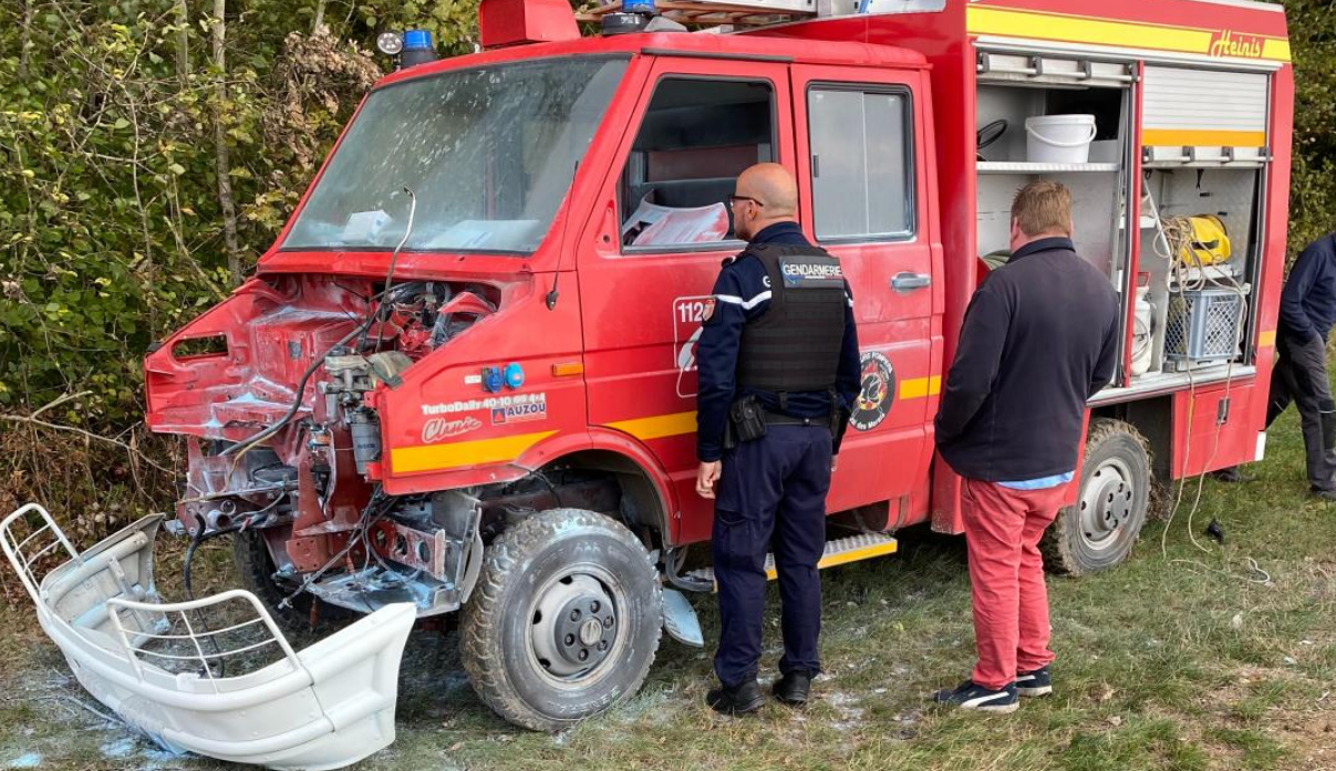 Le camion volé des pompiers communaux de Val-des-Marais, retrouvé dépouillé 4 Le camion volé des pompiers communaux de Val-des-Marais, retrouvé dépouillé Capture decran 2025 10 06 153929