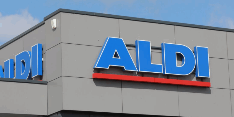 Moisissures, dégâts des eaux… Votre magasin Aldi contraint de fermer après des découvertes d’hygiène choquantes 1 Moisissures, dégâts des eaux… Votre magasin Aldi contraint de fermer après des découvertes d’hygiène choquantes Capture decran 2025 10 06 204957