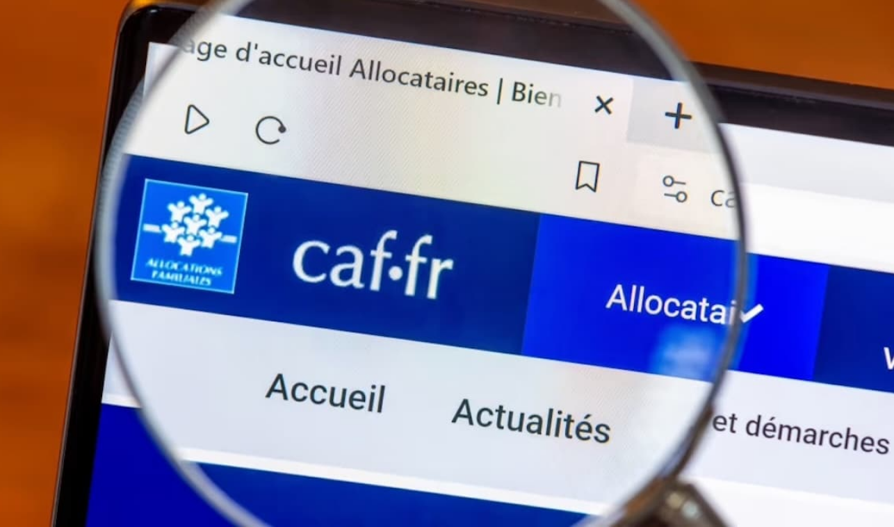 Allocations CAF chamboulées : des millions de foyers en danger à cause du calendrier 2 Allocations CAF chamboulées : des millions de foyers en danger à cause du calendrier Capture decran 2025 10 07 104158