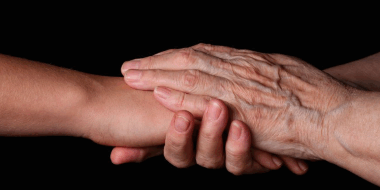 Ne pas être capable de faire ce geste avec les doigts peut être un signe avant-coureur de démence 1 Ne pas être capable de faire ce geste avec les doigts peut être un signe avant-coureur de démence Capture decran 2025 10 08 202256