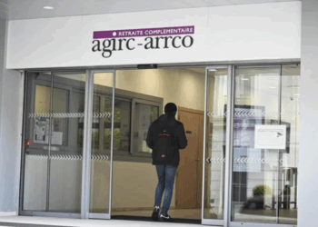 Retraité de l&rsquo;Agirc-Arrco, est-ce vrai que j&rsquo;ai le droit de percevoir un 13e mois de pension et une prime d&rsquo;été ?