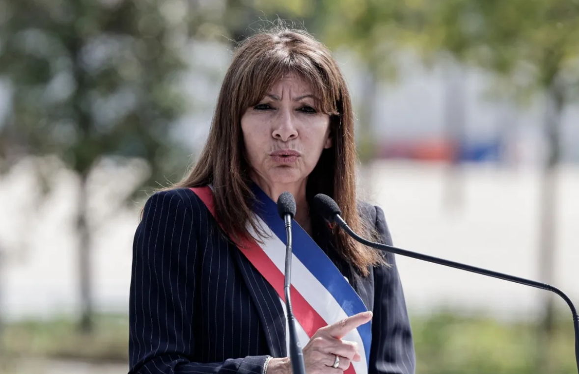 «Je vous mets au défi de vivre avec 4 900 euros par mois» : Hidalgo revient sur le scandale des notes de frais 3 «Je vous mets au défi de vivre avec 4 900 euros par mois» : Hidalgo revient sur le scandale des notes de frais Capture decran 2025 10 09 161208