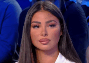 L&rsquo;influenceuse Maeva Ghennam condamnée à un an de prison avec sursis pour des pratiques commerciales trompeuses