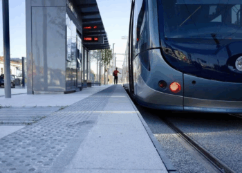 Une ado de 16 ans fauchée par un tramway : que sait-on de ce drame terrible ? 10 Une ado de 16 ans fauchée par un tramway : que sait-on de ce drame terrible ? Une ado de 16 ans fauchée par un tramway : que sait-on de ce drame terrible ?