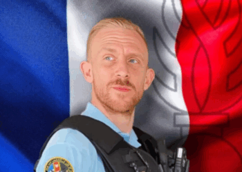 Lorraine : père de 3 enfants, le gendarme Denis Boyer est mort en mission 1 Lorraine : père de 3 enfants, le gendarme Denis Boyer est mort en mission Lorraine : père de 3 enfants, le gendarme Denis Boyer est mort en mission