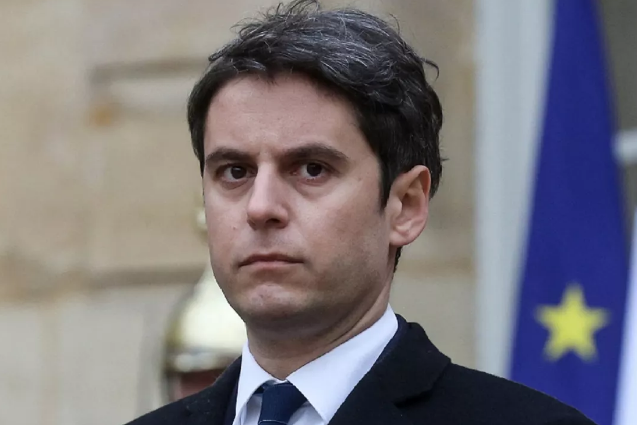 "Il adore ça" : Isabelle Boulay balance son surprenant rituel intime avec Gabriel Attal 3 "Il adore ça" : Isabelle Boulay balance son surprenant rituel intime avec Gabriel Attal Capture decran 2025 10 16 165725