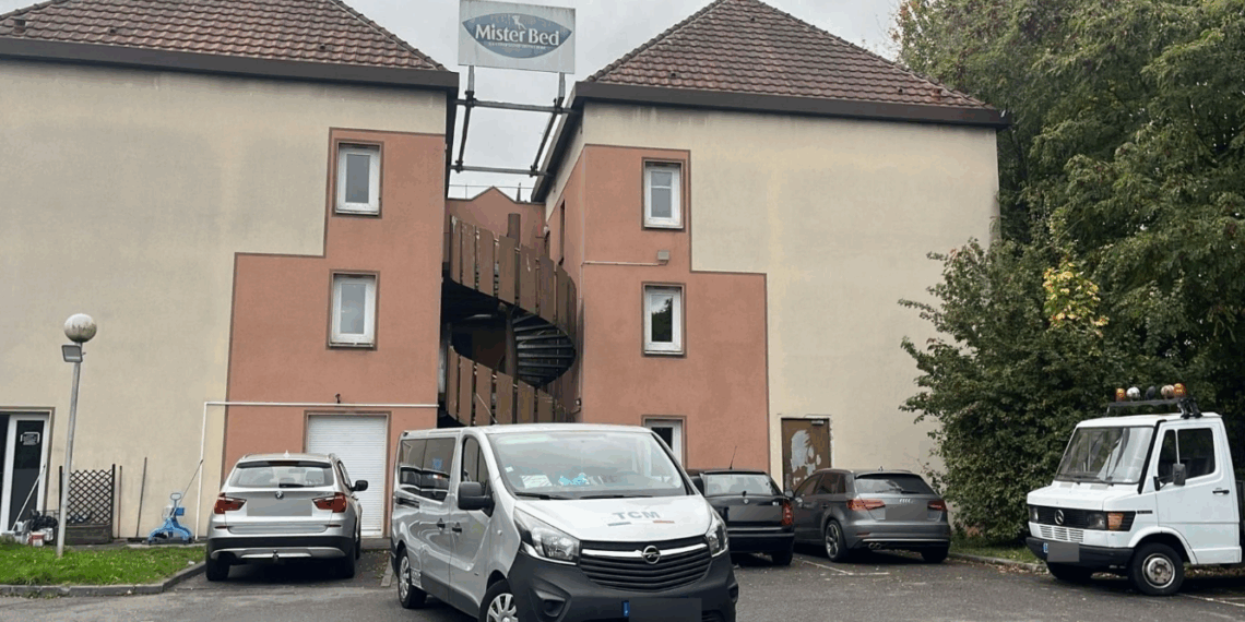 Nord : une jeune fille retrouvée sans vie dans un hôtel, un homme interpellé… 8 Nord : une jeune fille retrouvée sans vie dans un hôtel, un homme interpellé… Nord : une jeune fille retrouvée sans vie dans un hôtel, un homme interpellé…
