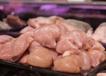 Leclerc, Auchan… Un contaminant chimique détecté dans ce poulet rappelé dans toute la France 4 Leclerc, Auchan… Un contaminant chimique détecté dans ce poulet rappelé dans toute la France Leclerc, Auchan… Un contaminant chimique détecté dans ce poulet rappelé dans toute la France