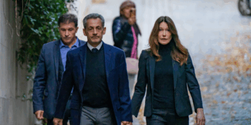 «Le détenu Sarkozy dans un quartier VIP» : une magistrate recadrée par le ministère de la Justice après ses propos sur l’ancien président 11 «Le détenu Sarkozy dans un quartier VIP» : une magistrate recadrée par le ministère de la Justice après ses propos sur l’ancien président «Le détenu Sarkozy dans un quartier VIP» : une magistrate recadrée par le ministère de la Justice après ses propos sur l’ancien président