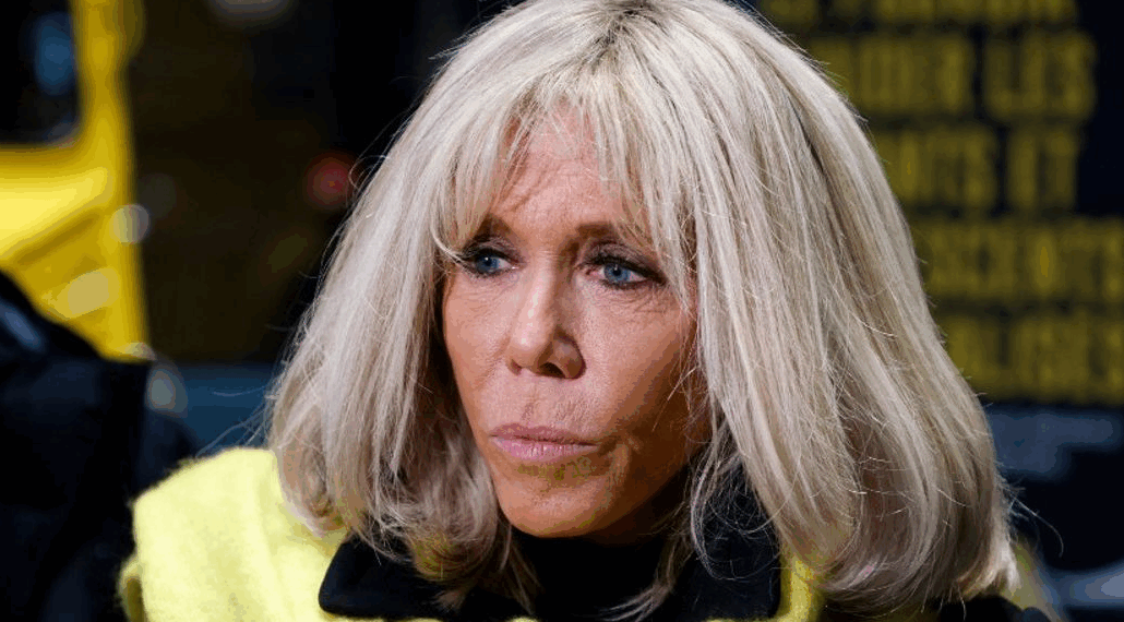 "Jean-Michel dit Brigitte Macron" : la très mauvaise surprise de la première dame lorsqu'elle s'est connectée sur le site des impôts 3 "Jean-Michel dit Brigitte Macron" : la très mauvaise surprise de la première dame lorsqu'elle s'est connectée sur le site des impôts Brigitte Macron cyberharcelée : Tiphaine Auzière dénonce une « dégradation des conditions de santé » de sa mère