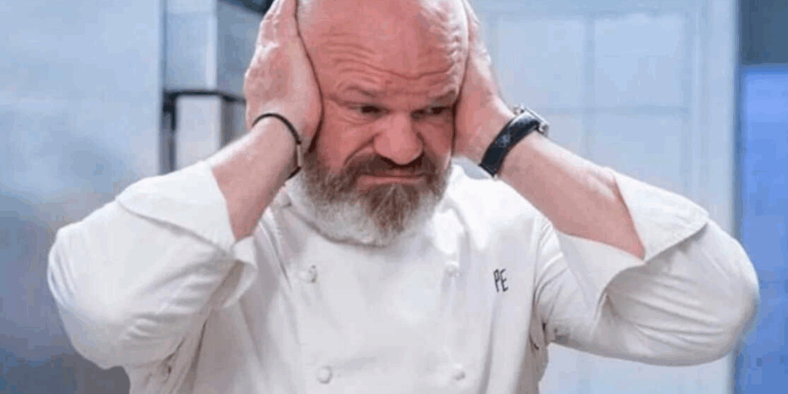 Philippe Etchebest troque ses casseroles pour des... : les réactions des internautes sont mitigées 4 Philippe Etchebest troque ses casseroles pour des... : les réactions des internautes sont mitigées Philippe Etchebest troque ses casseroles pour des… : les réactions des internautes sont mitigées