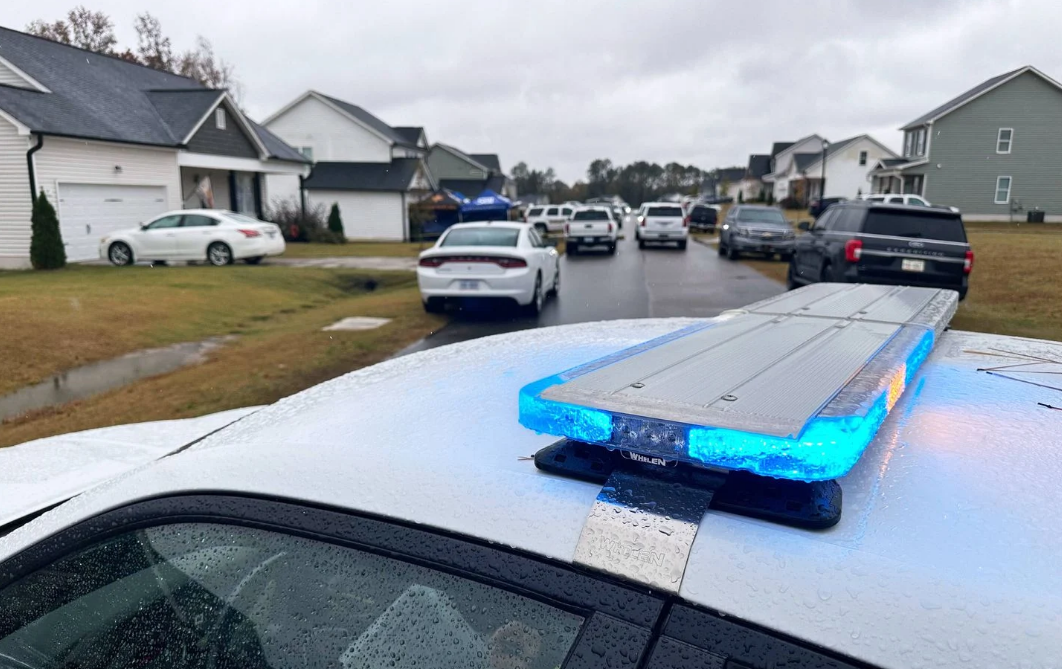 Quatre enfants retrouvés sans vie dans le coffre d’une voiture, leur père avoue quelque chose 2 Quatre enfants retrouvés sans vie dans le coffre d’une voiture, leur père avoue quelque chose Capture decran 2025 10 29 185608