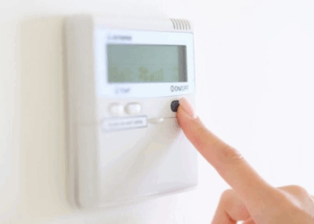 Oubliez les 19°c chez vous l’hiver, voici la réelle meilleure température à maintenir chez soi l’hiver