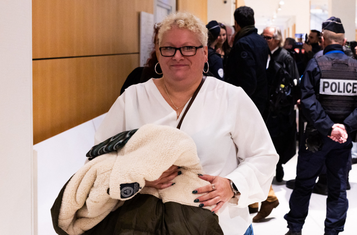 Brigitte Macron: les accusés ressortent de l’audience le sourire aux lèvres, que s’est-il passé ? (Photos) 2 Brigitte Macron: les accusés ressortent de l’audience le sourire aux lèvres, que s’est-il passé ? (Photos) Capture decran 2025 10 30 121335