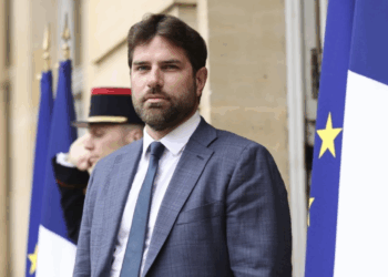 Pas de solidarité nationale « quand on est un voyou »: le ministre du Logement veut que tous les délinquants soient expulsés…