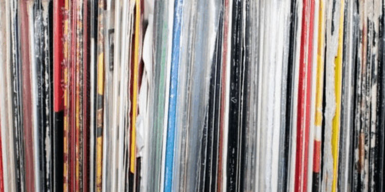 Ces disques vinyles sont rares et valent une vraie fortune : les avez-vous dans votre collection ? 1 Ces disques vinyles sont rares et valent une vraie fortune : les avez-vous dans votre collection ? Capture decran 2025 10 31 232856