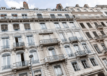 Municipales 2026 à Lyon : la candidate LFI propose la « réquisition de tous les logements vacants »