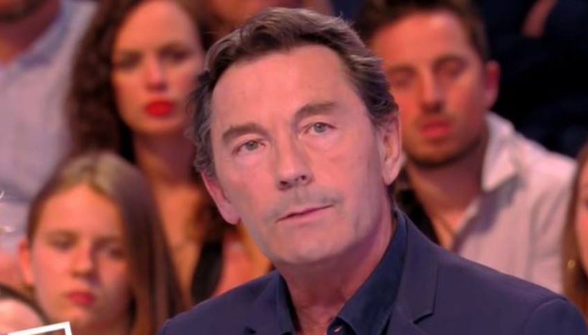 Disparition de Renaud Revel à 71 ans : le journaliste, ancien chroniqueur de Cyril Hanouna pour TPMP, est décédé 2 Disparition de Renaud Revel à 71 ans : le journaliste, ancien chroniqueur de Cyril Hanouna pour TPMP, est décédé Capture decran 2025 11 03 174811
