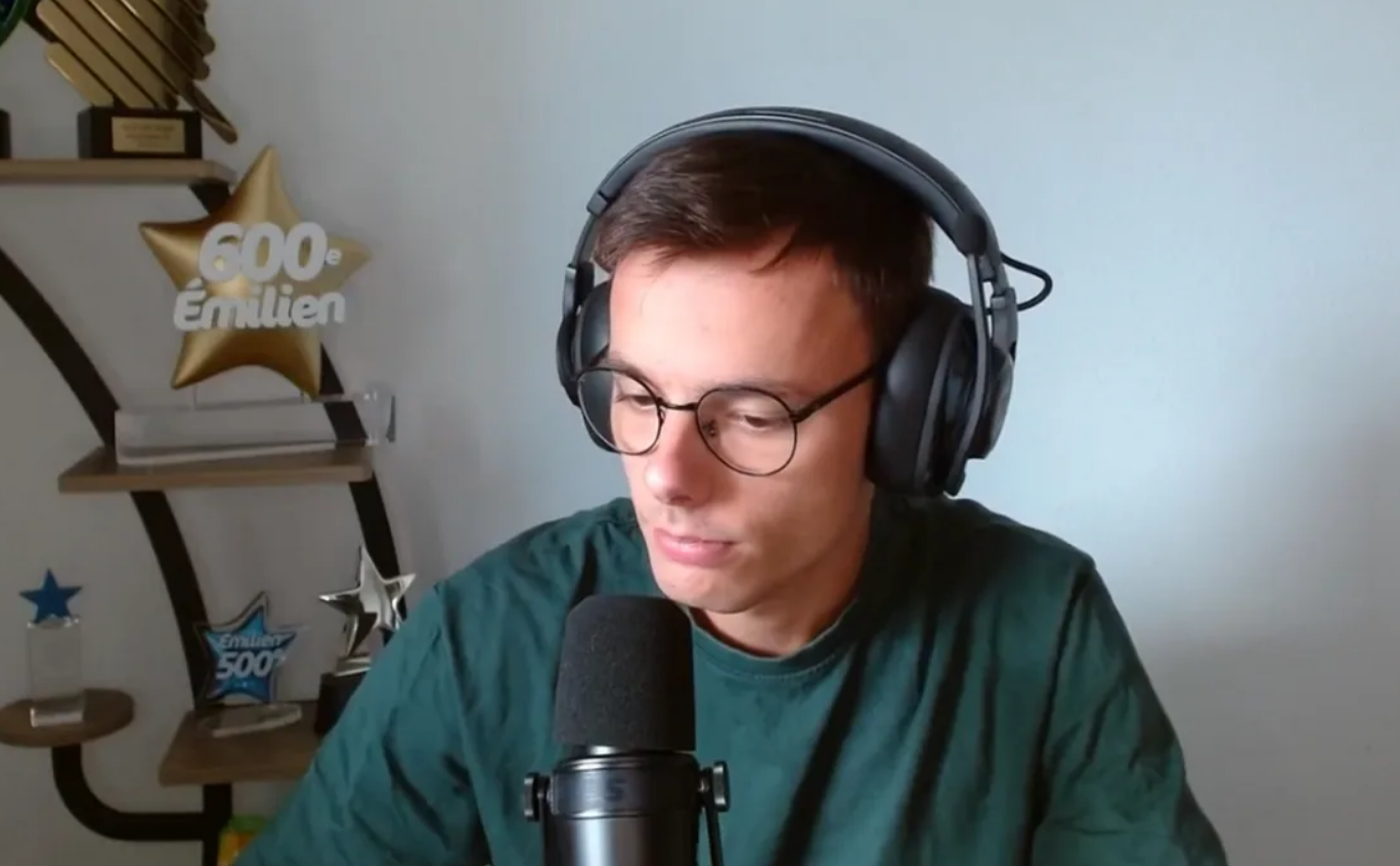 "Ça prend un temps fou" : Emilien balance sur les émissions spéciales pour les anniversaires de Jean-Luc Reichmann 3 "Ça prend un temps fou" : Emilien balance sur les émissions spéciales pour les anniversaires de Jean-Luc Reichmann Capture decran 2025 11 03 180038