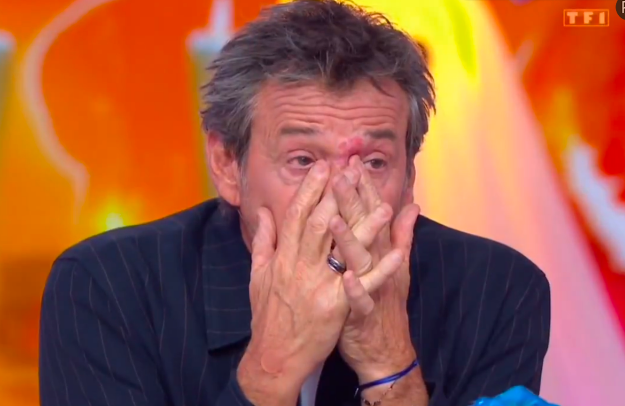 “J’ai passé la moitié de ma vie avec...” : Jean-Luc Reichmann incapable de retenir ses larmes sur le plateau des 12 Coups de Midi 3 “J’ai passé la moitié de ma vie avec...” : Jean-Luc Reichmann incapable de retenir ses larmes sur le plateau des 12 Coups de Midi Capture decran 2025 11 03 182135