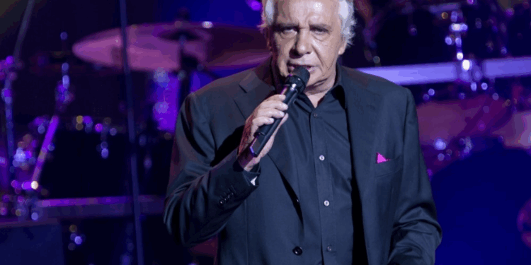 "Elle dit beaucoup de conneries" : Michel Sardou règle ses comptes avec Marine Le Pen 1 "Elle dit beaucoup de conneries" : Michel Sardou règle ses comptes avec Marine Le Pen Capture decran 2025 11 03 190807