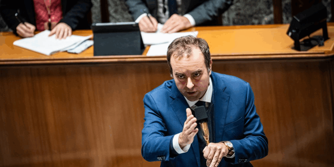 Budget de la Sécu : retraites rabotées, franchises médicales en hausse… Voici ce qui attend les Français 5 Budget de la Sécu : retraites rabotées, franchises médicales en hausse… Voici ce qui attend les Français Budget de la Sécu : retraites rabotées, franchises médicales en hausse… Voici ce qui attend les Français