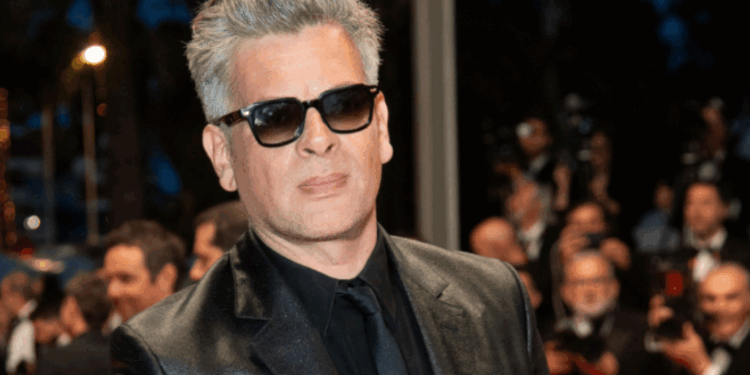 Benjamin Biolay allume sévèrement Emmanuel Macron : "C'est quand même le mec qui…" 1 Benjamin Biolay allume sévèrement Emmanuel Macron : "C'est quand même le mec qui…" Capture decran 2025 11 04 210353