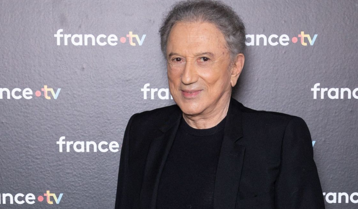 Michel Drucker évoque un Johnny Hallyday très fragile, loin des caméras… « Il était profondément malheureux » 3 Michel Drucker évoque un Johnny Hallyday très fragile, loin des caméras… « Il était profondément malheureux » Capture decran 2025 11 05 210831