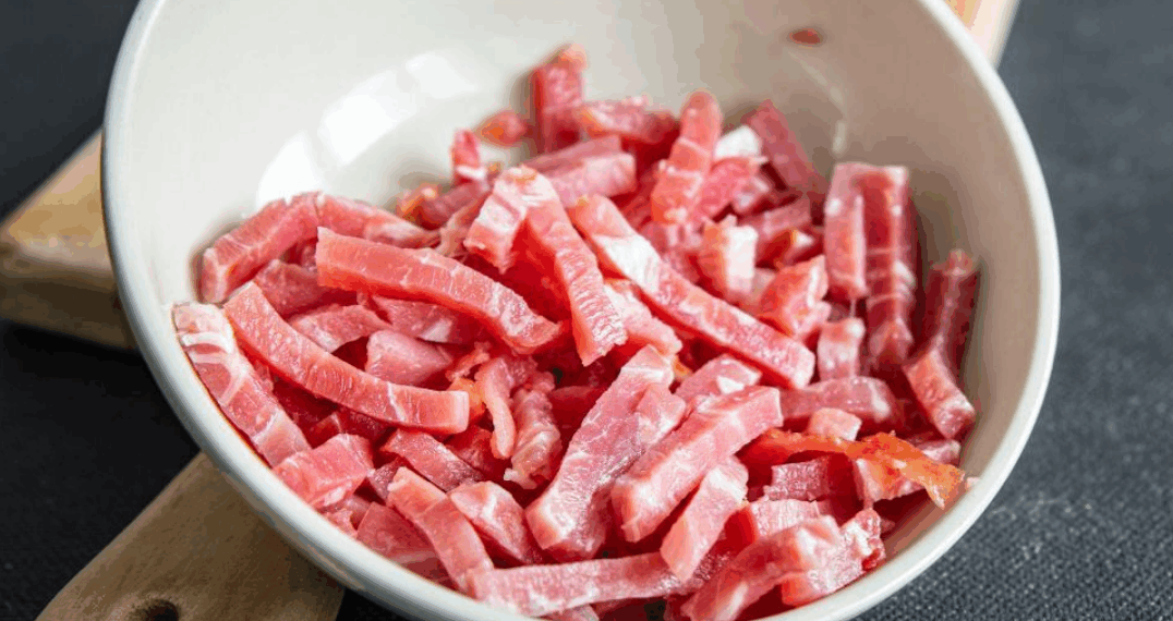 Rappel de viande chez Carrefour et Match du fait d’une contamination bactérienne, il s’agit de lardons fumés 3 Rappel de viande chez Carrefour et Match du fait d’une contamination bactérienne, il s’agit de lardons fumés Rappel de viande chez Carrefour et Match du fait d’une contamination bactérienne, il s’agit de lardons fumés