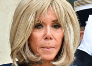 Brigitte Macron: “J’ai la chance d’être aidée”, la première dame fend l’armure