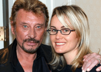 “Un monstre” : le père de Laeticia Hallyday vide son sac sur Johnny et leurs 30 ans d’écart