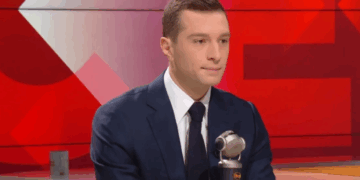 Jordan Bardella prêt à quitter le plateau des Grandes Gueules en plein direct : ce qui s’est vraiment passé sur RMC Story