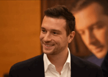 Jordan Bardella retrouve son institutrice de CE2 lors d’une dédicace : “Un très bon élève”