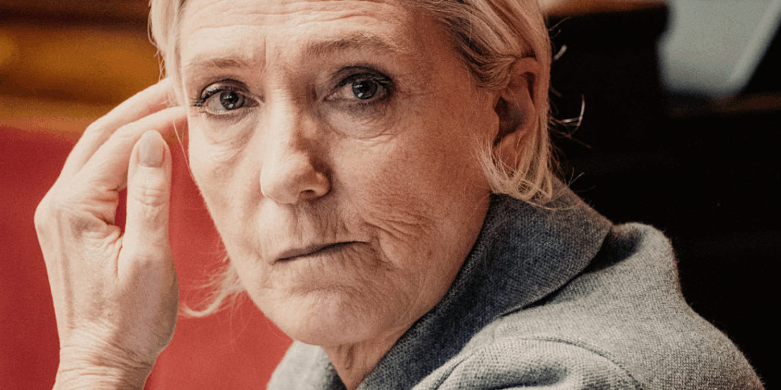 Marine Le Pen démise d’office de son mandat de conseillère départementale, confirme le Conseil d’État