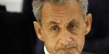 Nicolas Sarkozy libéré de prison : invité aux commémorations du 11 novembre, son entourage annonce son absence 12 Nicolas Sarkozy libéré de prison : invité aux commémorations du 11 novembre, son entourage annonce son absence Nicolas Sarkozy libéré de prison : invité aux commémorations du 11 novembre, son entourage annonce son absence