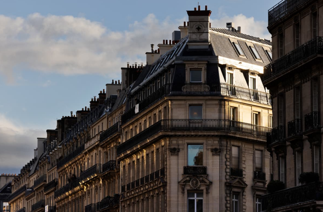 À Paris, un débarras de 2m² mis en vente pour 14.000 euros, selon l'annonce il peut se "transformer en un espace de vie cosy" 5 À Paris, un débarras de 2m² mis en vente pour 14.000 euros, selon l'annonce il peut se "transformer en un espace de vie cosy" Capture decran 2025 11 11 230649