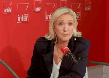 Les députés RN voteront pour la suspension de la réforme des retraites, dit Marine Le Pen 6 Les députés RN voteront pour la suspension de la réforme des retraites, dit Marine Le Pen Les députés RN voteront pour la suspension de la réforme des retraites, dit Marine Le Pen