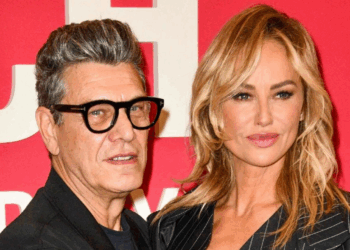 En couple avec Marc Lavoine, Adriana Karembeu balance une vérité : "Rien de pire qu’un homme…" 16 En couple avec Marc Lavoine, Adriana Karembeu balance une vérité : "Rien de pire qu’un homme…" En couple avec Marc Lavoine, Adriana Karembeu balance une vérité : « Rien de pire qu’un homme… »