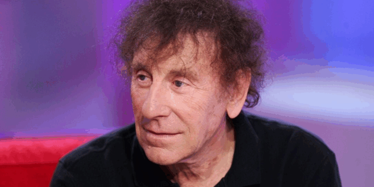 "Si ça arrivait, on irait en Suisse": Alain Souchon "ne croit pas que les Français soient assez cons" pour élire le RN en 2027 1 "Si ça arrivait, on irait en Suisse": Alain Souchon "ne croit pas que les Français soient assez cons" pour élire le RN en 2027 Capture decran 2025 11 14 121056