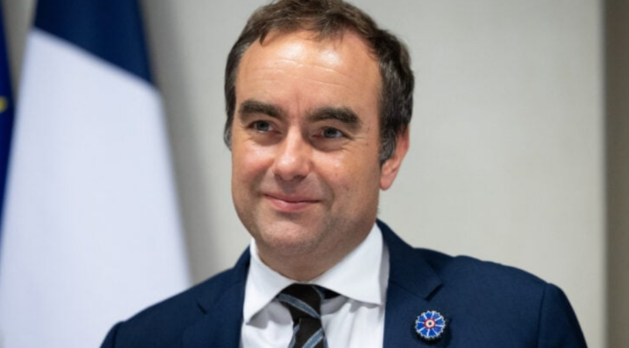 969€ versés le 5 décembre, les Français éligibles à cette aide de l'État, voici comment la réclamer 3 969€ versés le 5 décembre, les Français éligibles à cette aide de l'État, voici comment la réclamer 969€ versés le 5 décembre, les Français éligibles à cette aide de l’État, voici comment la réclamer