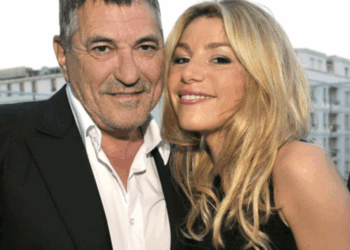 De 28 ans sa cadette, Lola Marois privée de cette pratique intime avec Bigard : “On ne peut plus faire de…” 11 De 28 ans sa cadette, Lola Marois privée de cette pratique intime avec Bigard : “On ne peut plus faire de…” De 28 ans sa cadette, Lola Marois privée de cette pratique intime avec Bigard : “On ne peut plus faire de…”