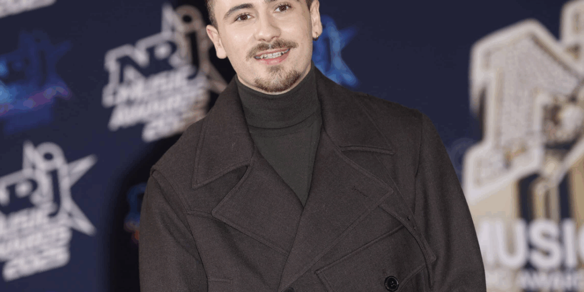 « Il la manipule sentimentalement » Victime d’un escroc, une septuagénaire croit être en couple avec Pierre Garnier 3 « Il la manipule sentimentalement » Victime d’un escroc, une septuagénaire croit être en couple avec Pierre Garnier « Il la manipule sentimentalement » Victime d’un escroc, une septuagénaire croit être en couple avec Pierre Garnier