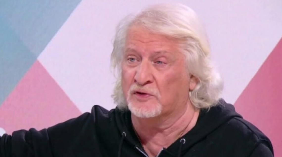 « Plein le c*l » : Patrick Sébastien dérape en live, Apolline réplique sans filtre 3 « Plein le c*l » : Patrick Sébastien dérape en live, Apolline réplique sans filtre Capture decran 2025 11 17 134853