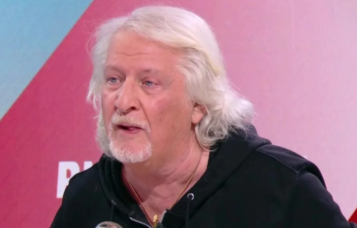 « Plein le c*l » : Patrick Sébastien dérape en live, Apolline réplique sans filtre 4 « Plein le c*l » : Patrick Sébastien dérape en live, Apolline réplique sans filtre Capture decran 2025 11 17 134859