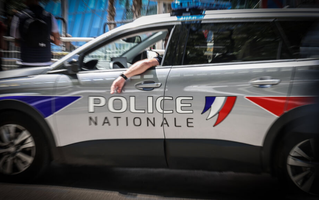 Paris : un enfant aurait été embarqué de force dans le coffre d’une voiture par quatre hommes 2 Paris : un enfant aurait été embarqué de force dans le coffre d’une voiture par quatre hommes Capture decran 2025 11 17 155132