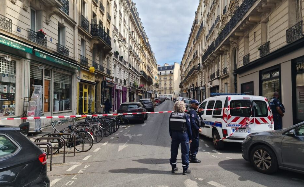 Paris : un enfant aurait été embarqué de force dans le coffre d’une voiture par quatre hommes 4 Paris : un enfant aurait été embarqué de force dans le coffre d’une voiture par quatre hommes Capture decran 2025 11 17 155138