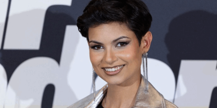 Miss Univers 2025 : À quelle heure et sur quelle chaîne voir la cérémonie avec Ève Gilles ? 1 Miss Univers 2025 : À quelle heure et sur quelle chaîne voir la cérémonie avec Ève Gilles ? Capture decran 2025 11 19 165436