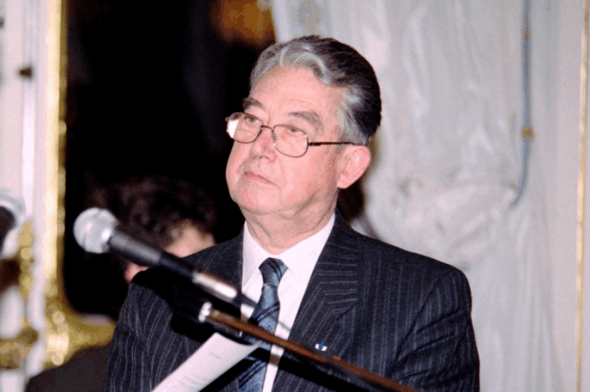 André Chandernagor, ancien ministre de François Mitterrand, est décédé à 104 ans 3 André Chandernagor, ancien ministre de François Mitterrand, est décédé à 104 ans André Chandernagor, ancien ministre de François Mitterrand, est décédé à 104 ans